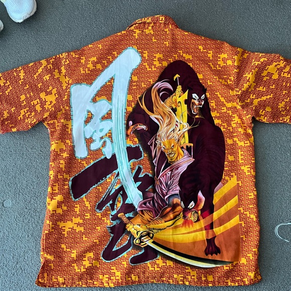 2000s Engineered Manga Graphic Button-Up large - Picture 4 of 6